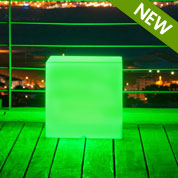 Cubo Multicor Luminoso com ficha - 40 x 40 x 40 cm